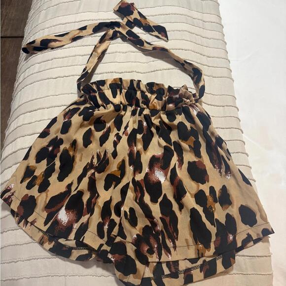 SHEIN High Waist Leopard Print Shorts - Picture 2 of 4